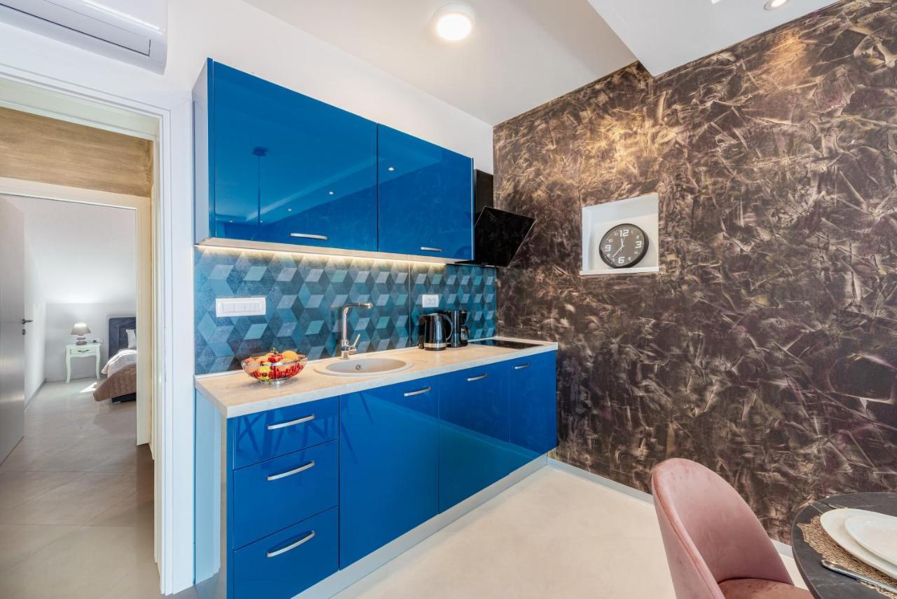 קאבטאט Deluxe Cosmopolit Apartment מראה חיצוני תמונה